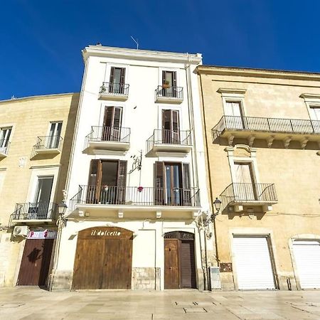 Dimora Donna Vittoria Apartment Bari Luaran gambar