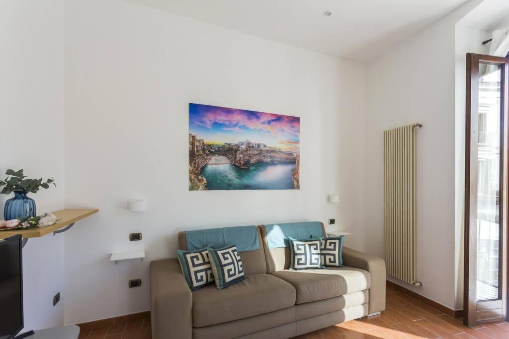 Dimora Donna Vittoria Apartment Bari Luaran gambar