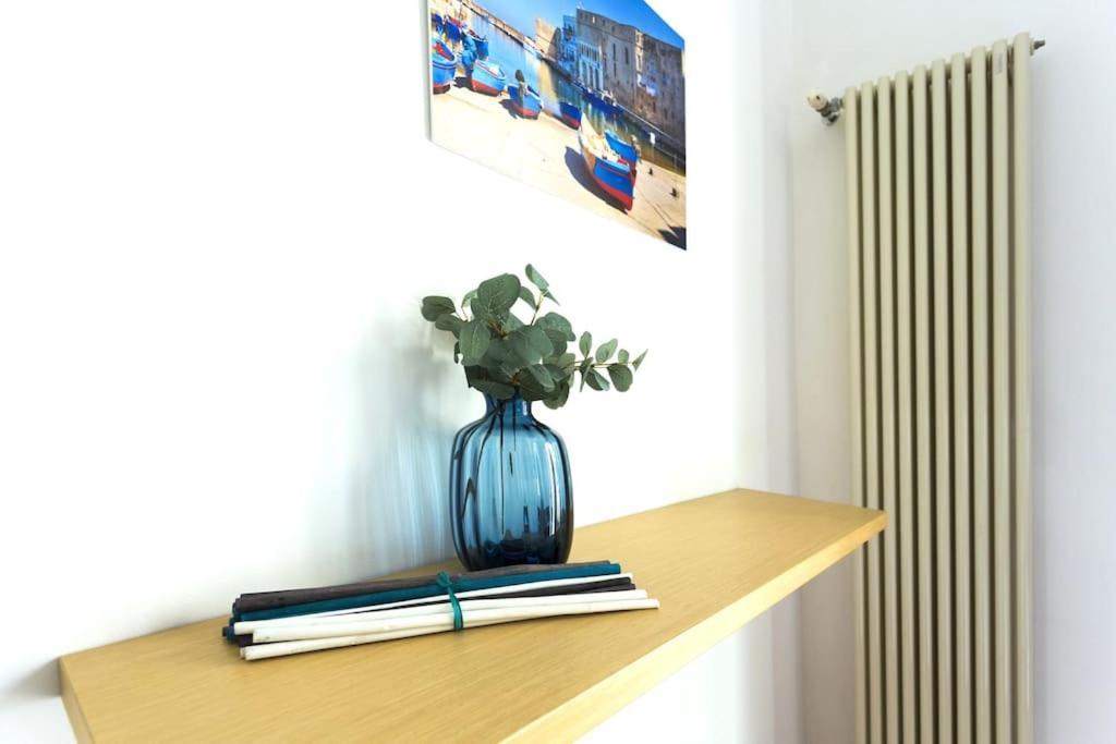 Dimora Donna Vittoria Apartment Bari Luaran gambar