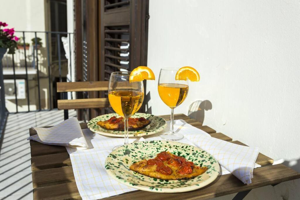 Dimora Donna Vittoria Apartment Bari Luaran gambar